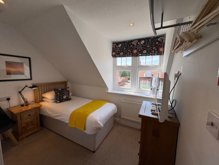 Room 9